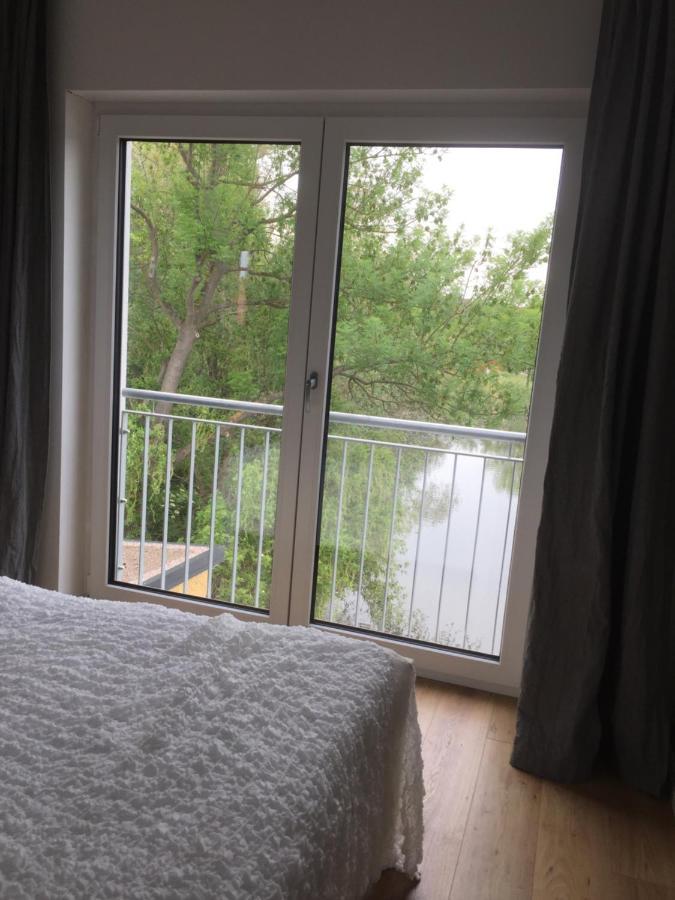 Familienfreundliche Ferienwohnung Am See Soemmerda Exterior photo